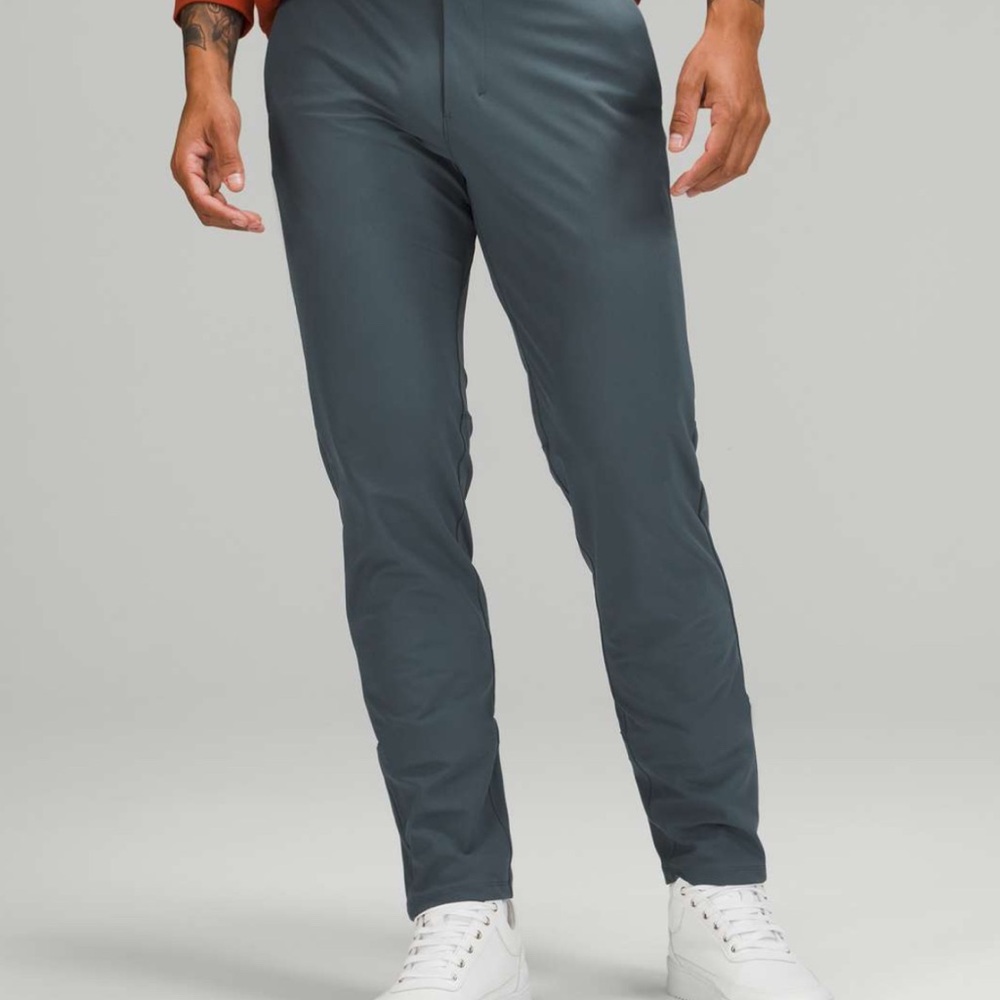Lululemon Commission Pant Slim 37" *Warpstreme
Iron Blue